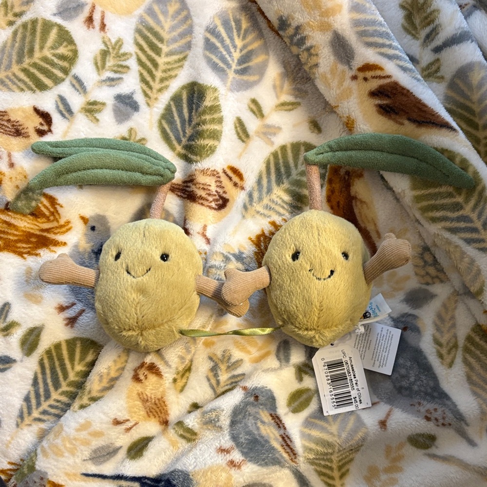 Jellycat Pair of Olives NWT